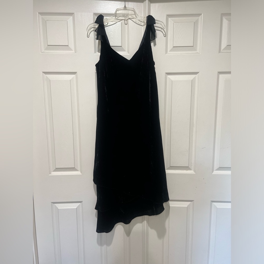 Black Sleeveless Velvet MIDI Dress Sz‎ 12 Slanted Tiered Hem Fairygrunge Goth